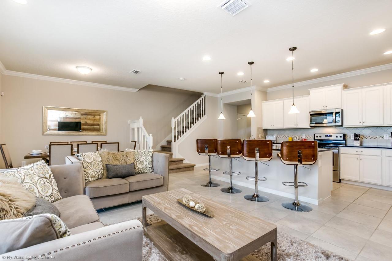 Beautiful Townhome Wprivate Pool 7 Mi To Disney Kissimmee Eksteriør bilde
